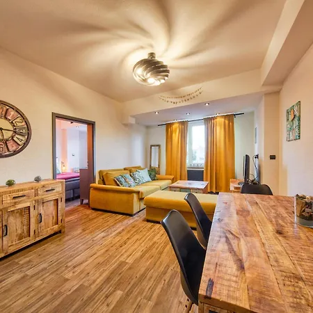 Mahalo Apartment